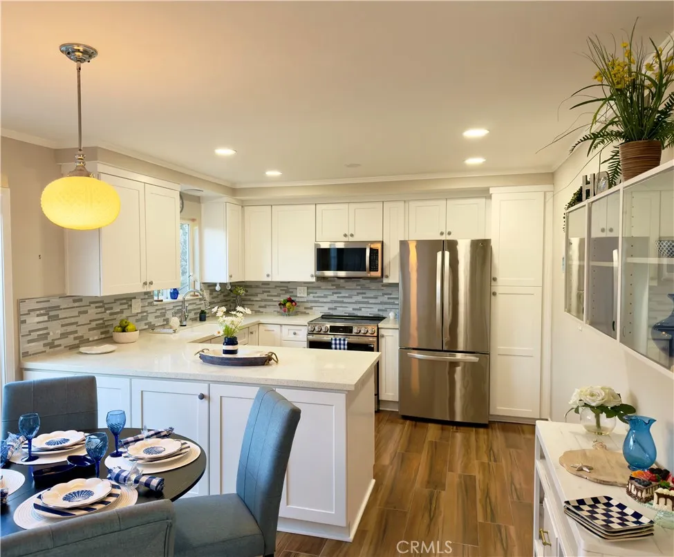 8142 Foxhall Drive, Huntington Beach, California 92646 home-pic-5