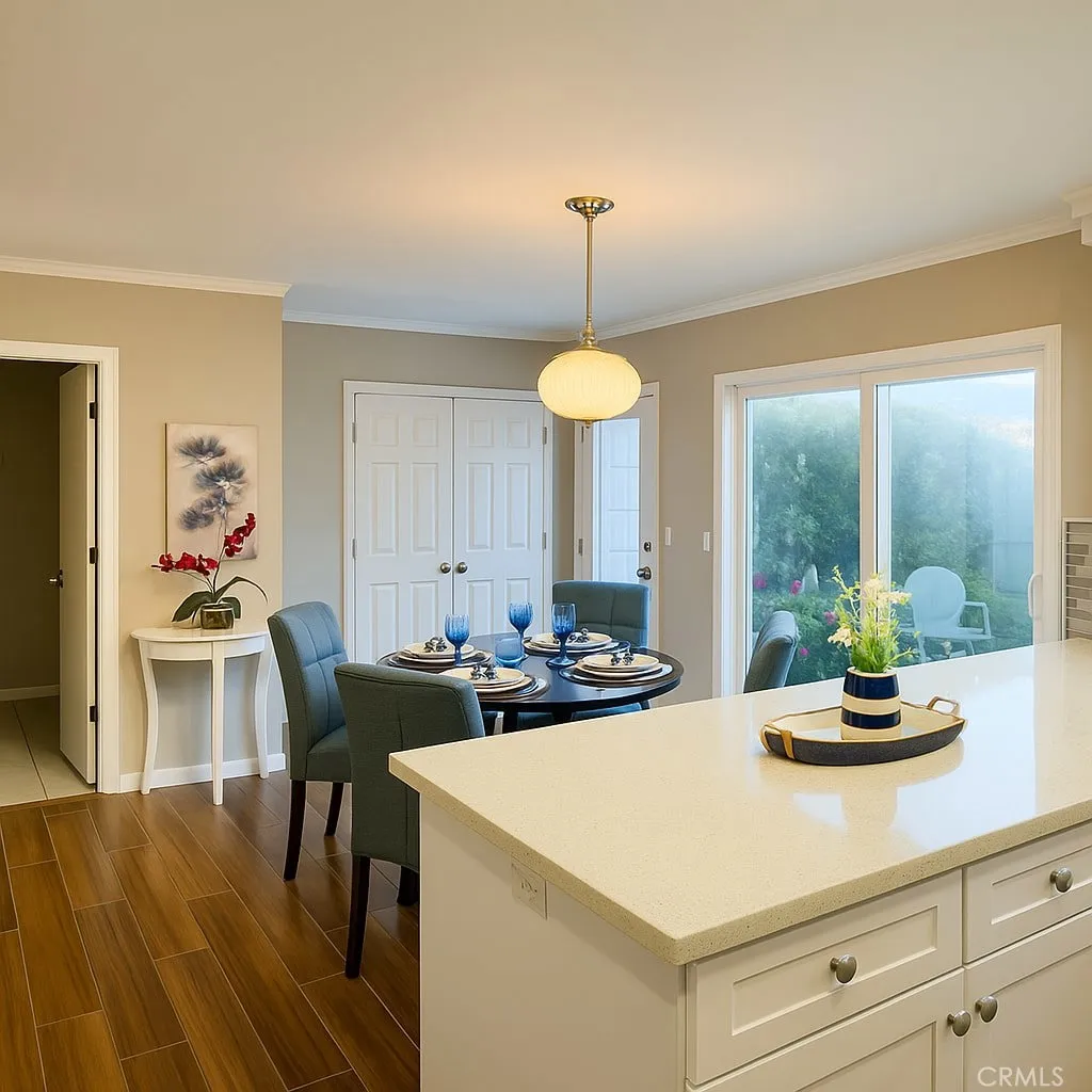 8142 Foxhall Drive, Huntington Beach, California 92646 home-pic-9