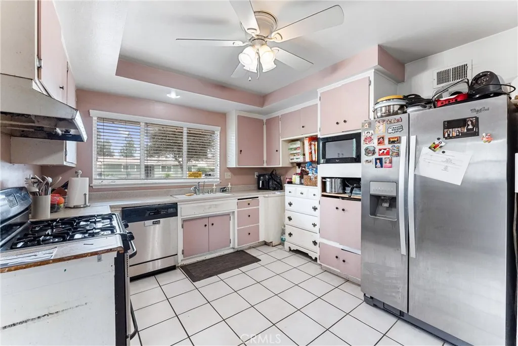 1507 Lovering Avenue, Fullerton, California 92833 home-pic-7