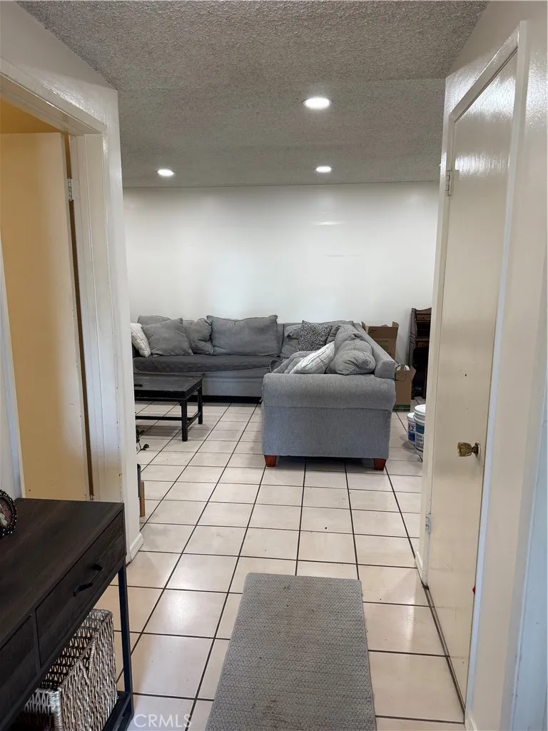 1507 Lovering Avenue, Fullerton, California 92833 home-pic-4