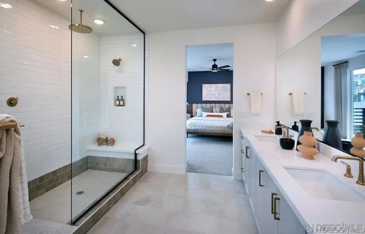 709 Meadowood St 328, Fallbrook, California 92028
