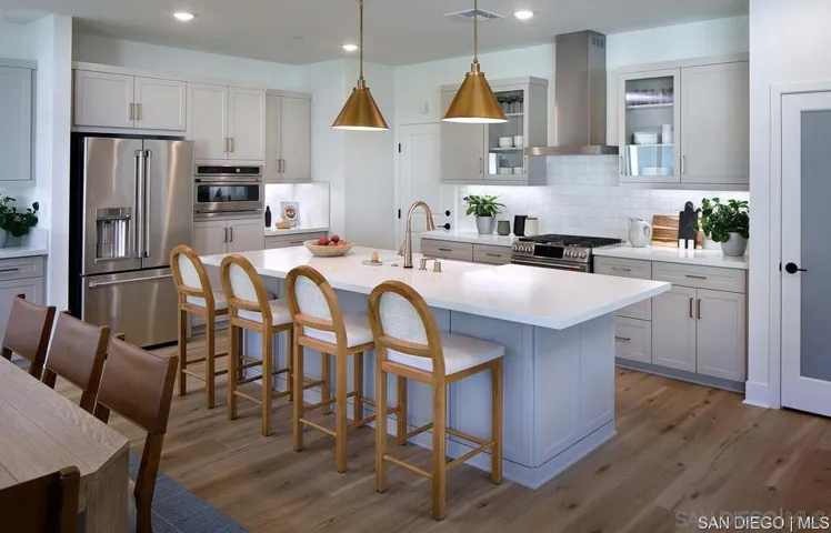 709 Meadowood St 328, Fallbrook, California 92028