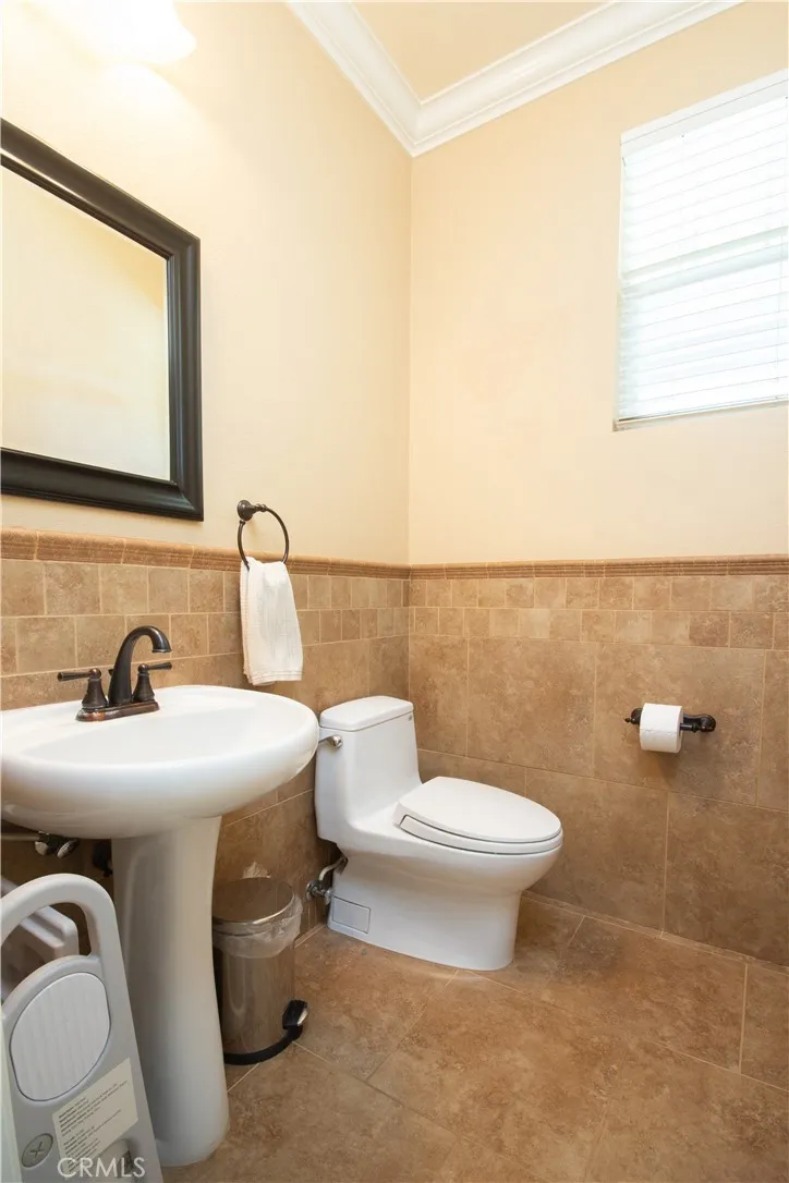 3763 Trinity, Corona, California 92881 home-pic-7