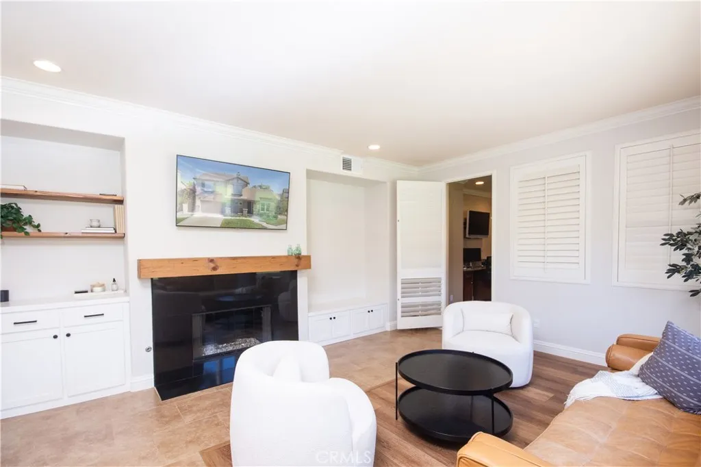 3763 Trinity, Corona, California 92881 home-pic-5