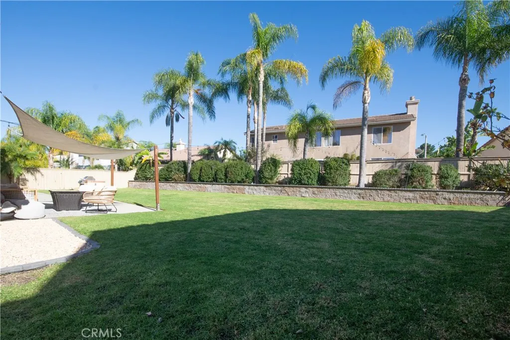 3763 Trinity, Corona, California 92881 home-pic-19