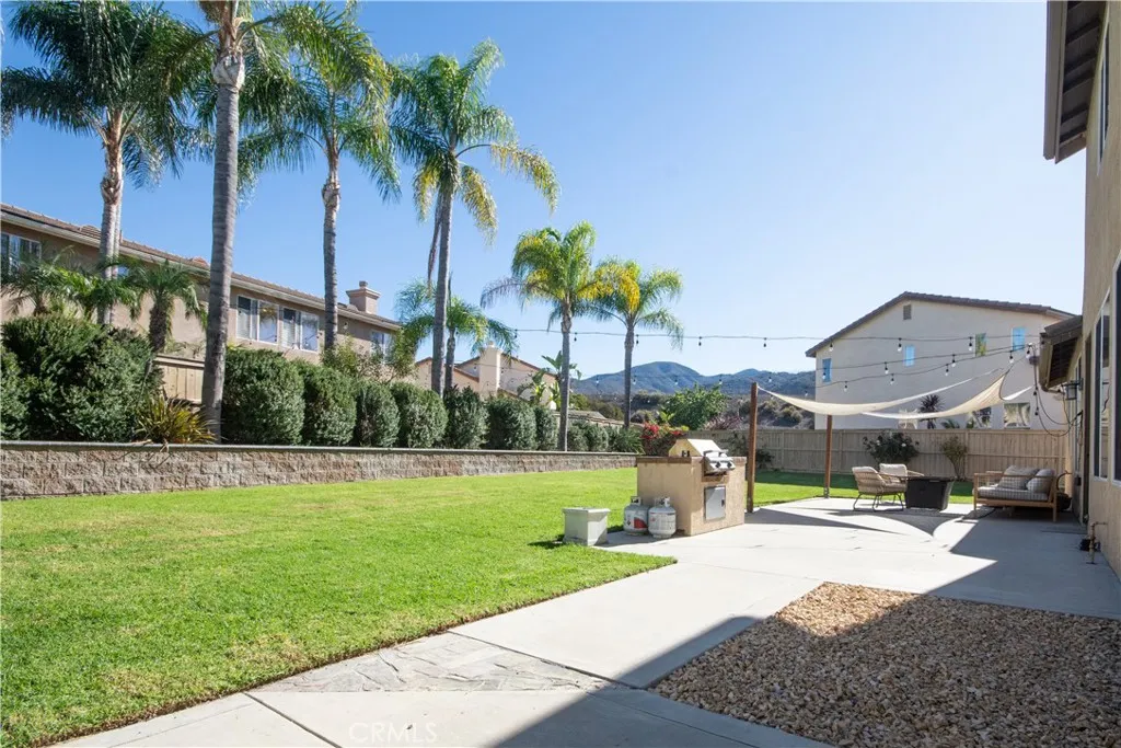 3763 Trinity, Corona, California 92881 home-pic-22