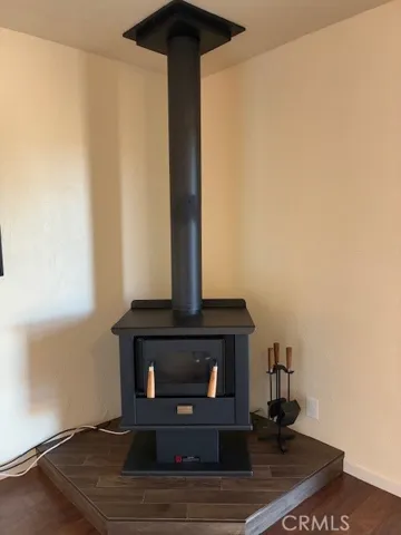 Wood stove