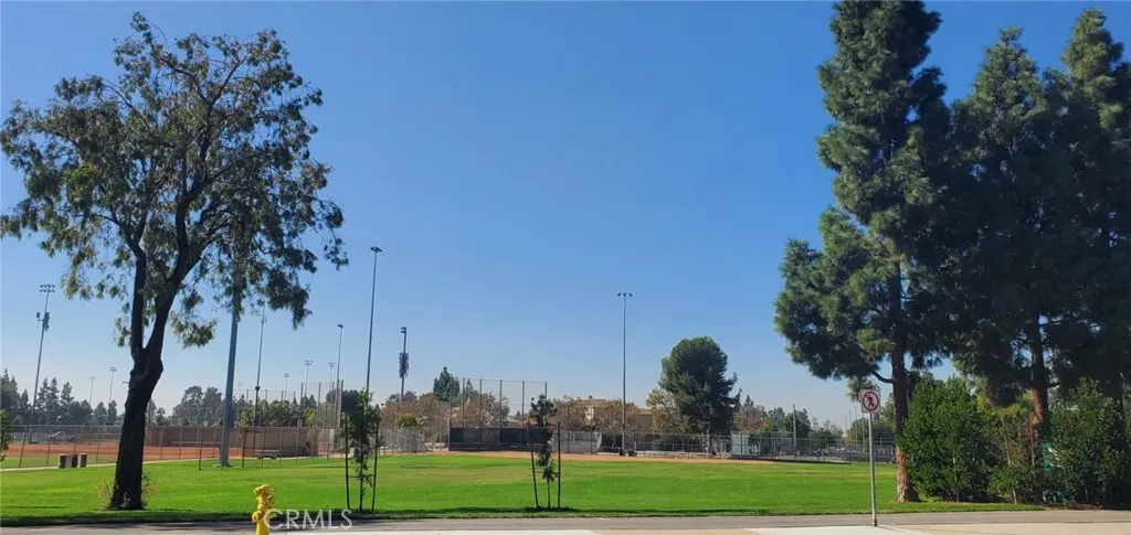 2827 Player, Tustin, California 92782 home-pic-11