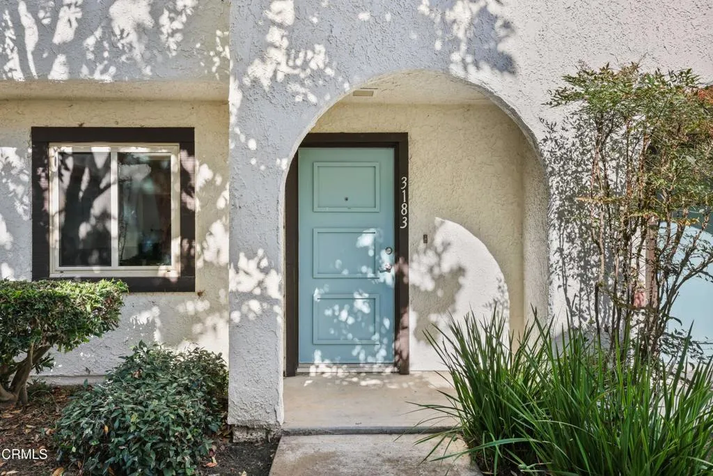 3183 Kelp Ln Lane, Oxnard, California 93035 home-pic-1