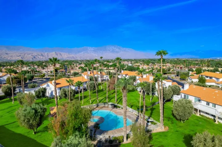 7-custom-SD_Lago_1024_010