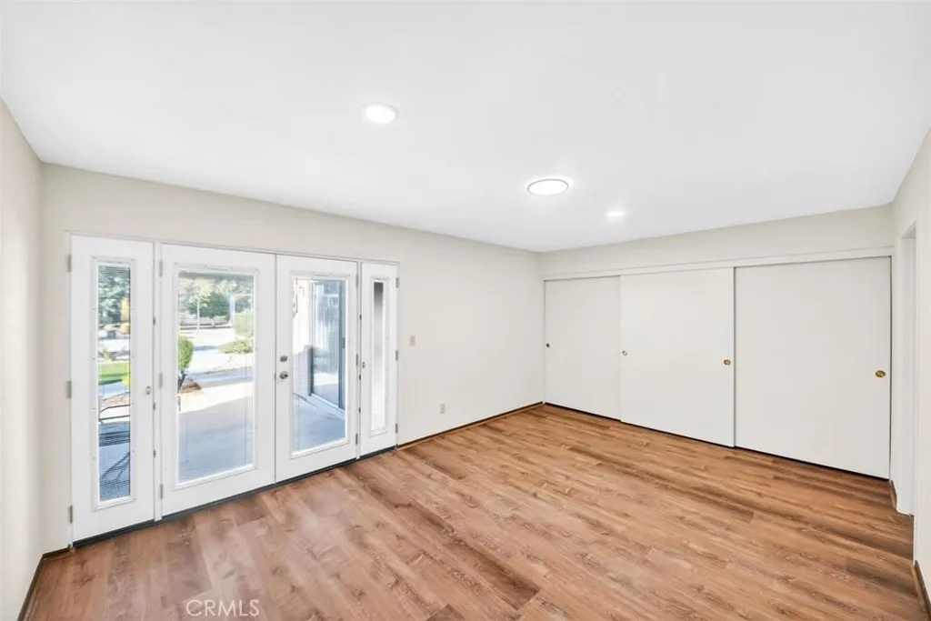 22136 Woodcreek Lane, Wildomar, California 92595 home-pic-19