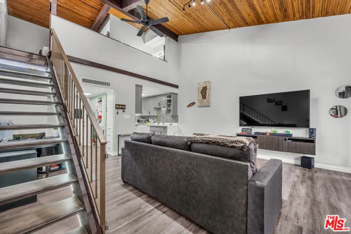 5460 White Oak Avenue D309, Encino, California 91316