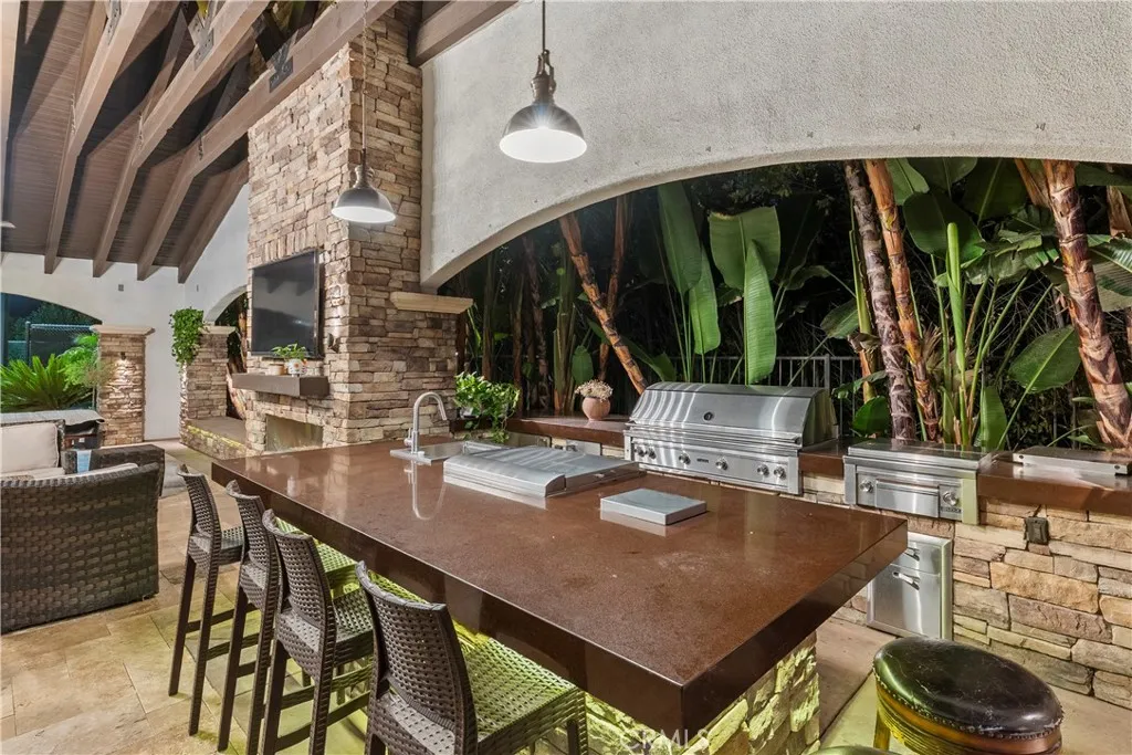 1211 Thoroughbred Lane, Norco, California 92860 home-pic-37