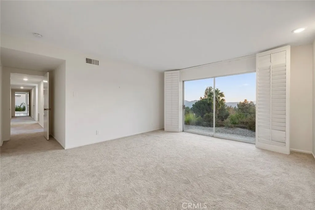 5260 Gould Avenue, La Canada Flintridge, California 91011 home-pic-41