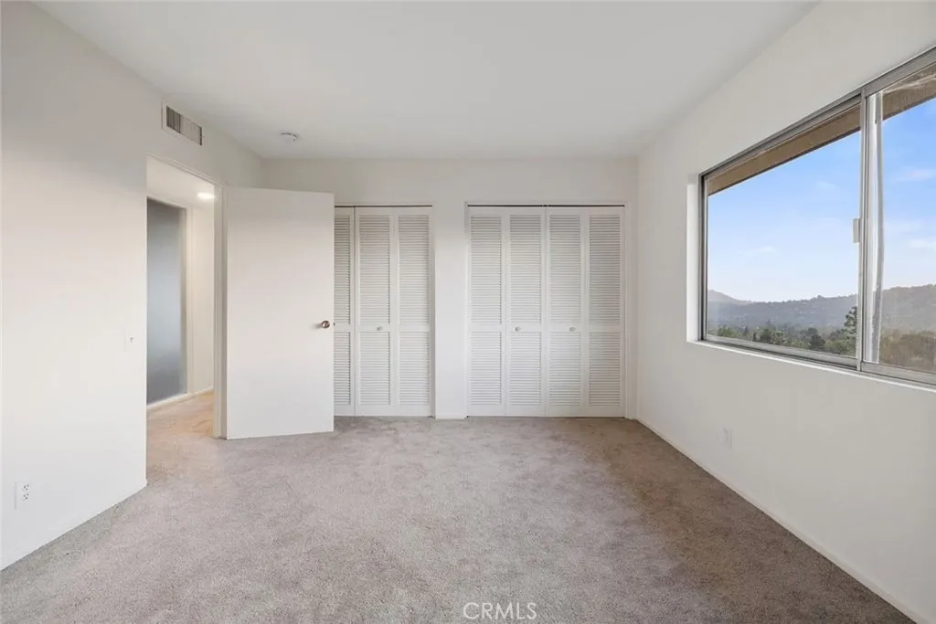 5260 Gould Avenue, La Canada Flintridge, California 91011 home-pic-38