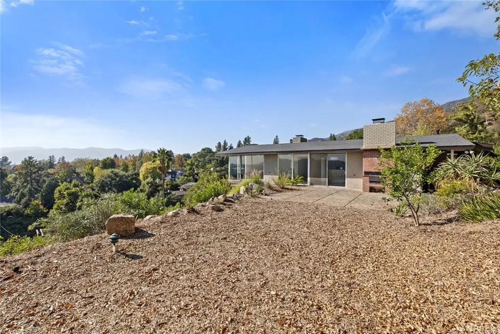 5260 Gould Avenue, La Canada Flintridge, California 91011 home-pic-54