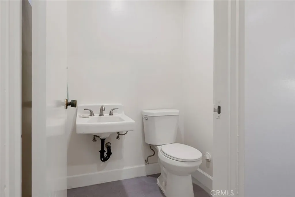 5260 Gould Avenue, La Canada Flintridge, California 91011 home-pic-35