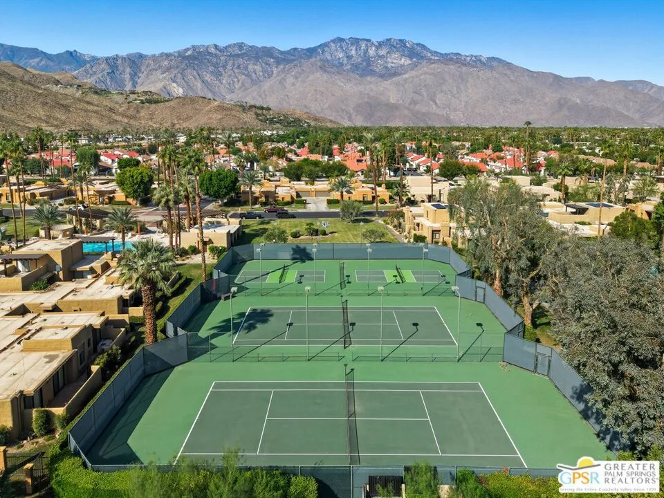 4881 S Winners Circle E, Palm Springs, California 92264 home-pic-26