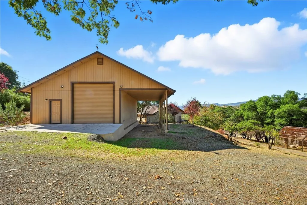 16261 Conestoga Road, Hidden Valley Lake, California 95467 — photo 4