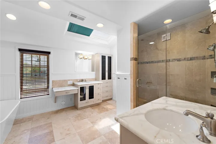 1903 Yacht Resolute, Newport Beach, California 92660