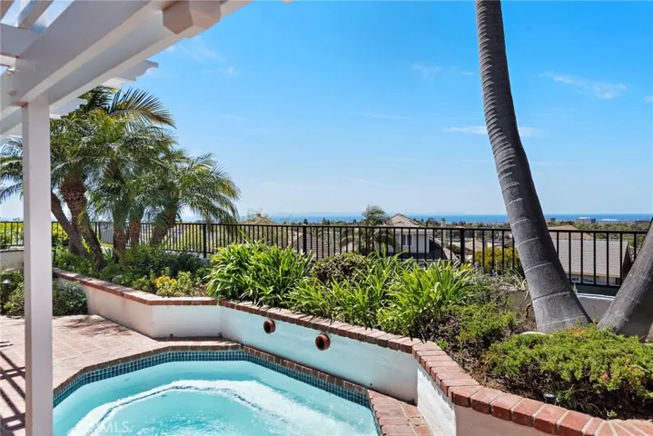 1903 Yacht Resolute, Newport Beach, California 92660