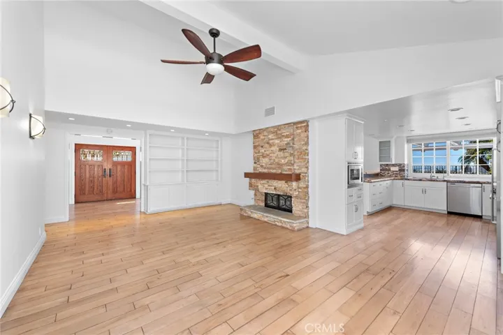 1903 Yacht Resolute, Newport Beach, California 92660