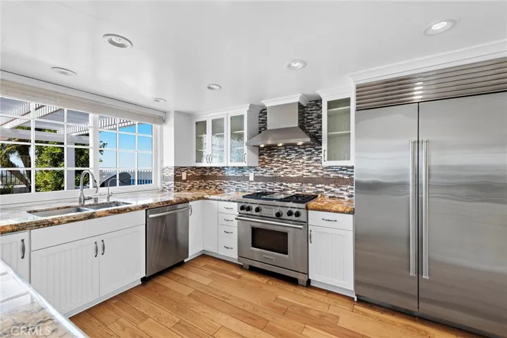 1903 Yacht Resolute, Newport Beach, California 92660