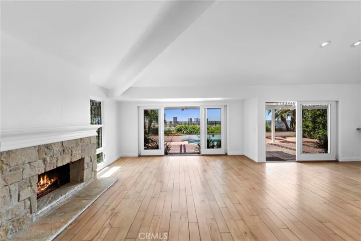 1903 Yacht Resolute, Newport Beach, California 92660