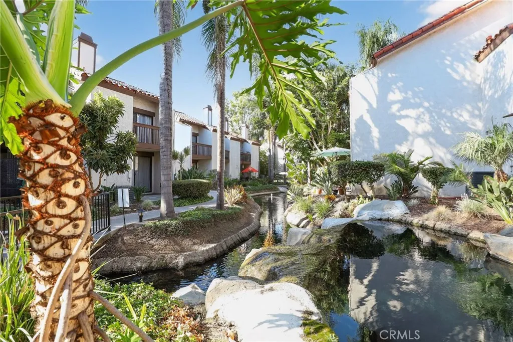 376 Hawaii, Placentia, California 92870 home-pic-11