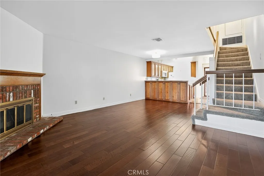 376 Hawaii, Placentia, California 92870 home-pic-9
