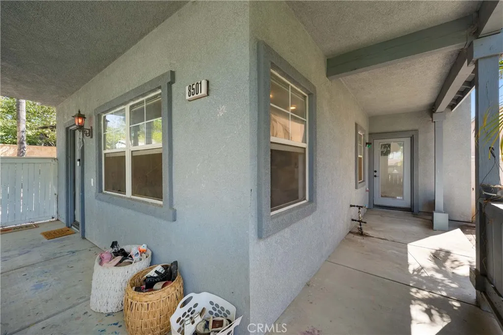 8501 Fayette Court, Riverside, California 92504 home-pic-20