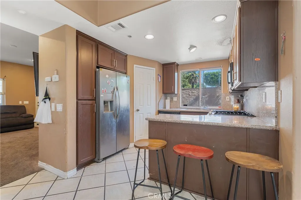 8501 Fayette Court, Riverside, California 92504 home-pic-6