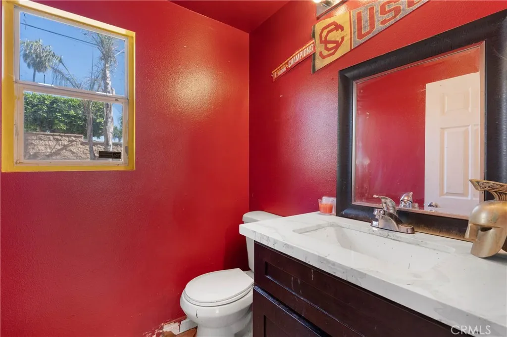 8501 Fayette Court, Riverside, California 92504 home-pic-7