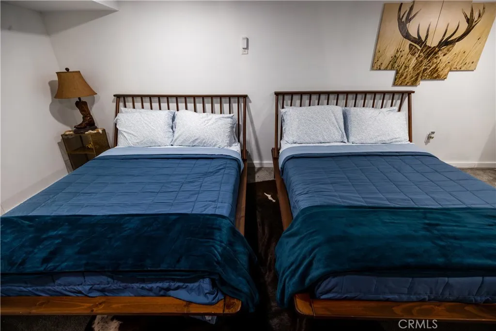 1015 Nesthorn, Crestline, California 92325 home-pic-32