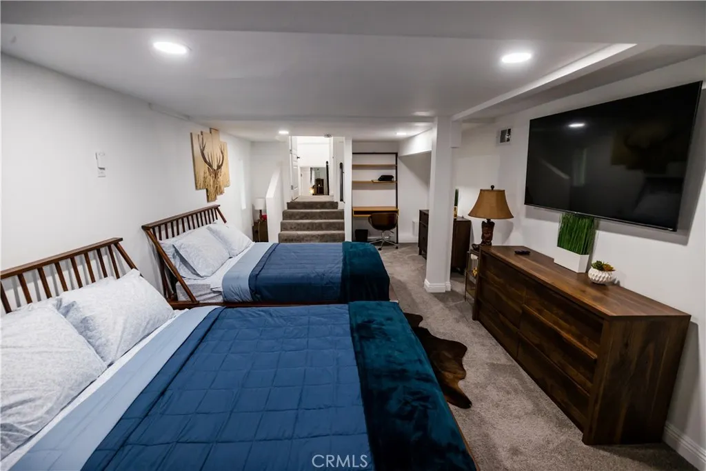 1015 Nesthorn, Crestline, California 92325 home-pic-33