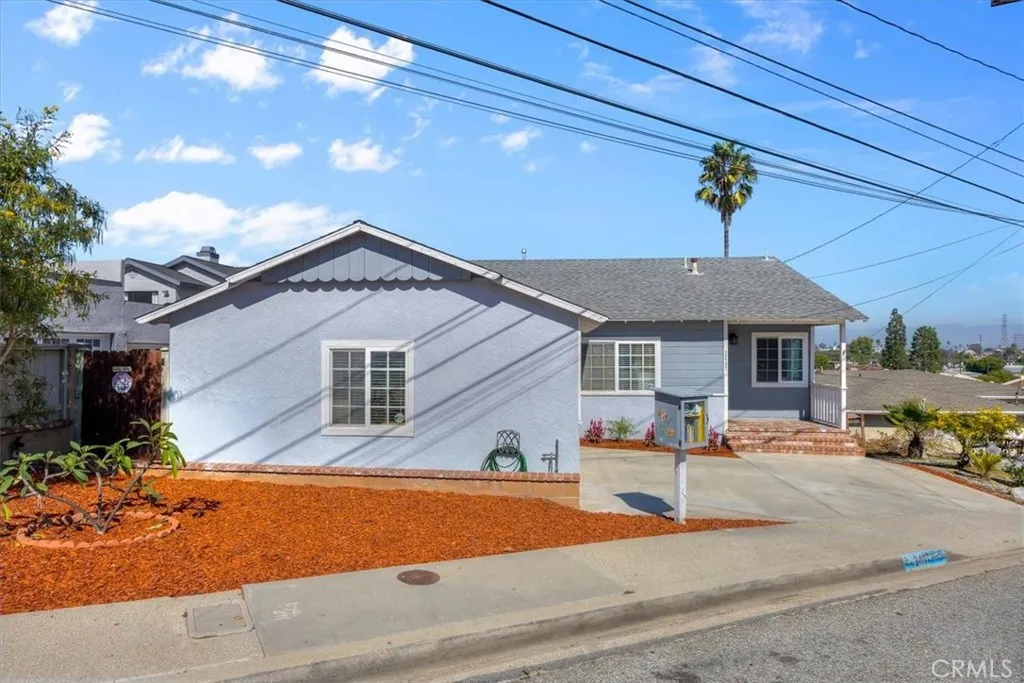 2407 Ripley Avenue, Redondo Beach, California 90278 home-pic-29