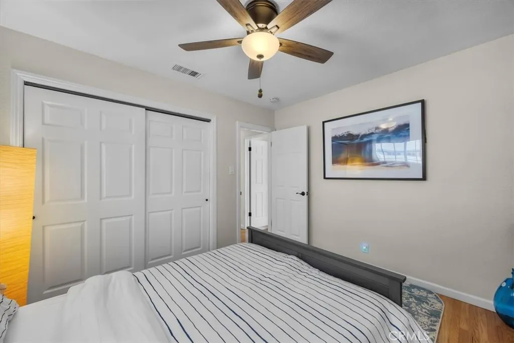 2407 Ripley Avenue, Redondo Beach, California 90278 home-pic-16