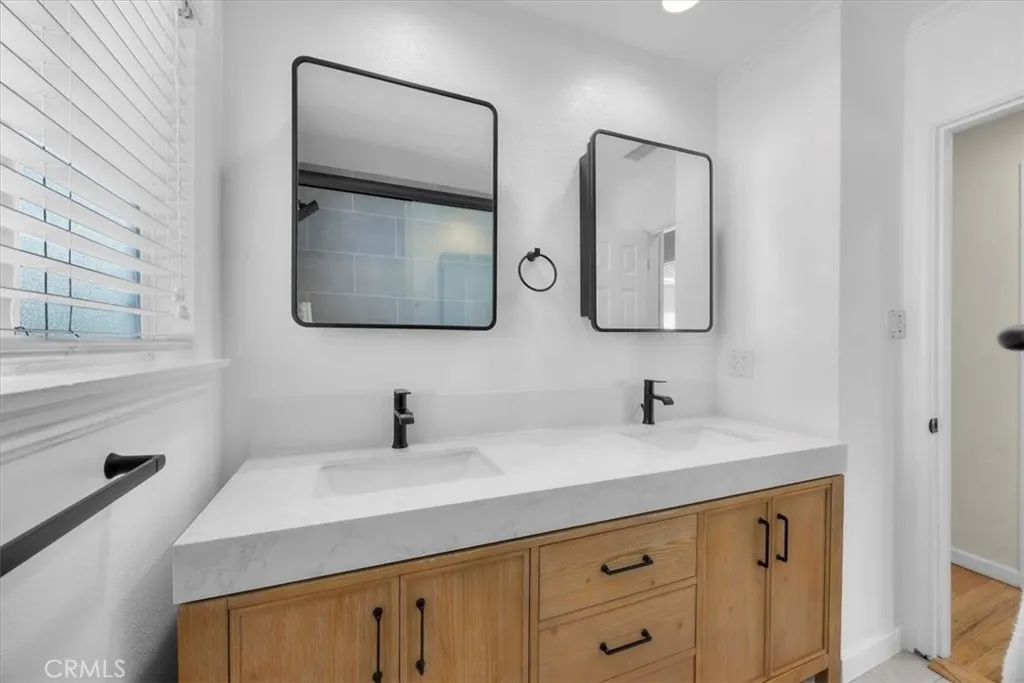 2407 Ripley Avenue, Redondo Beach, California 90278 home-pic-14