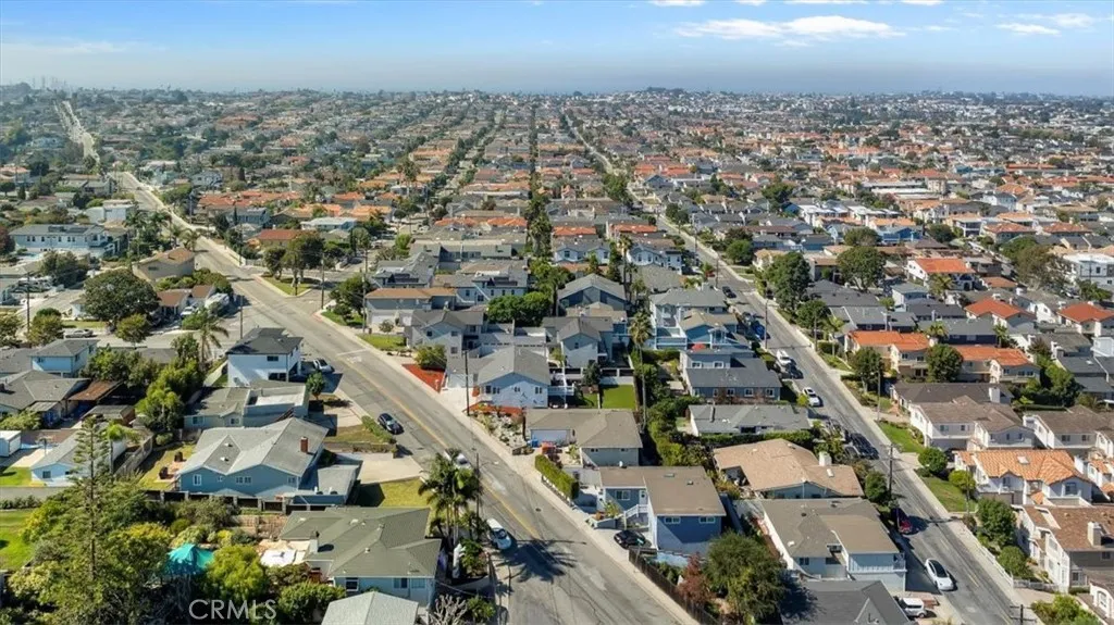 2407 Ripley Avenue, Redondo Beach, California 90278 home-pic-35