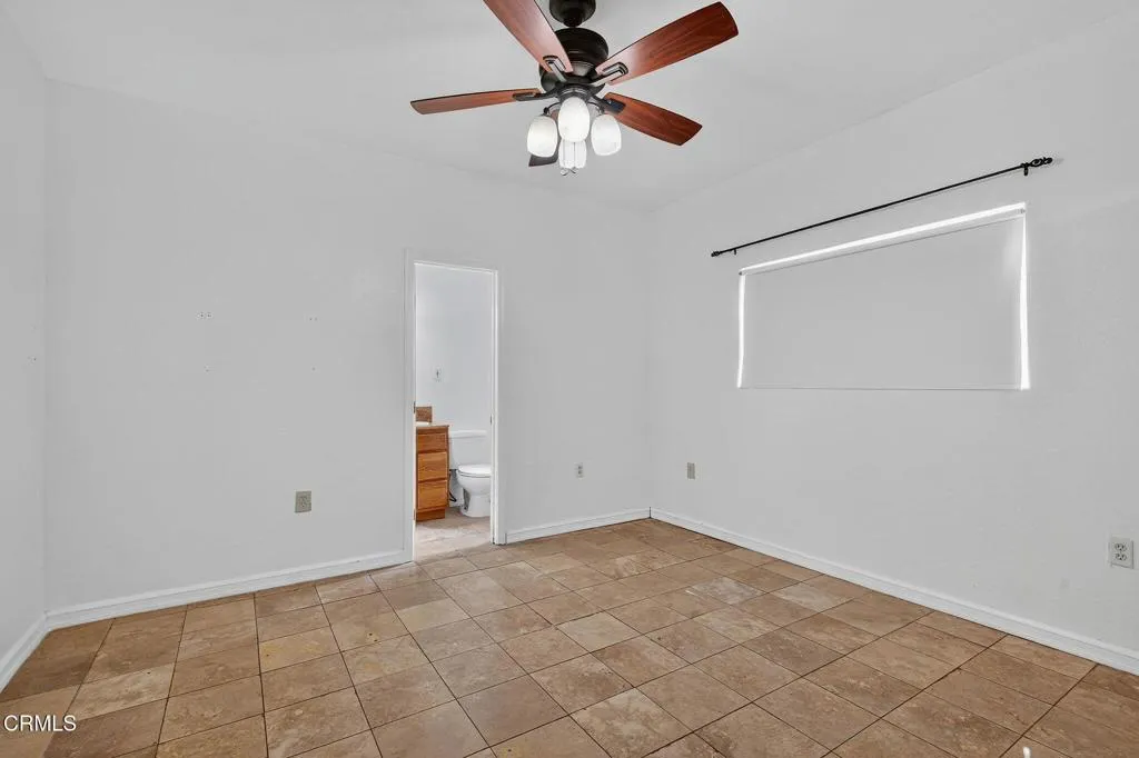 400 N Hayes Avenue, Oxnard, California 93030 home-pic-17