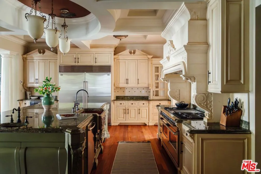 25242 Prado Del Misterio, Calabasas, California 91302 home-pic-10