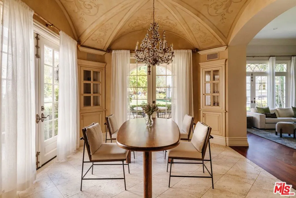 25242 Prado Del Misterio, Calabasas, California 91302 home-pic-11