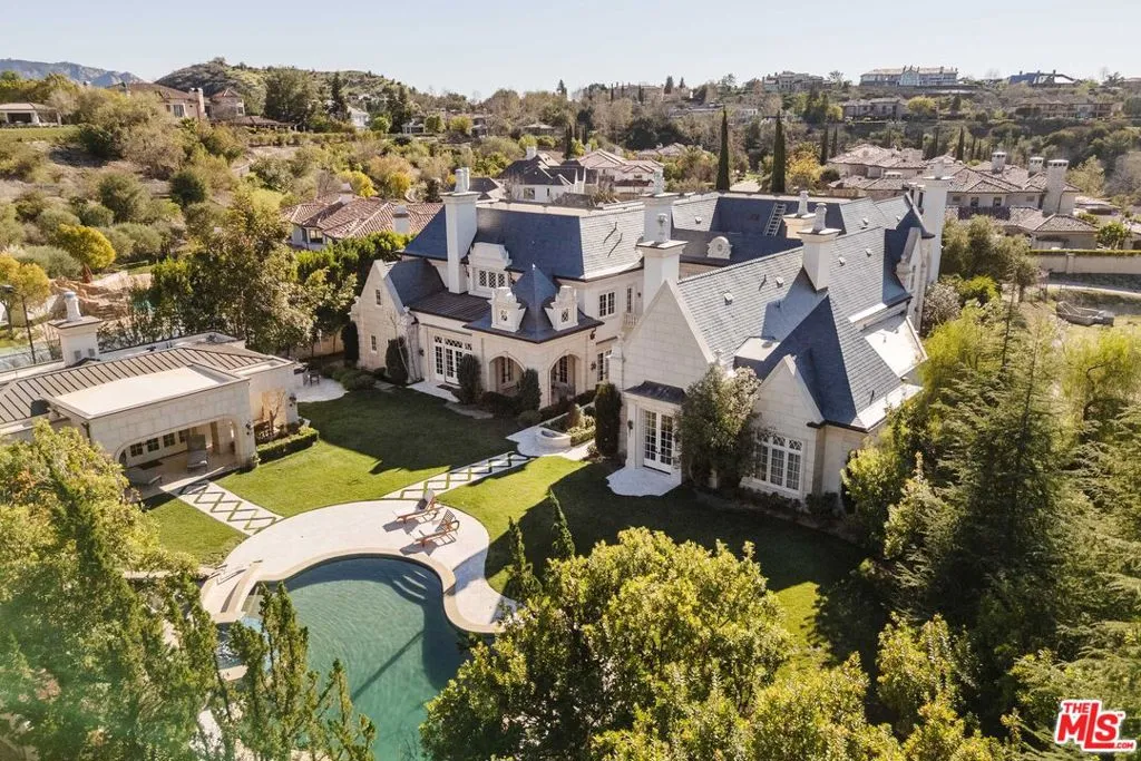 25242 Prado Del Misterio, Calabasas, California 91302 home-pic-1