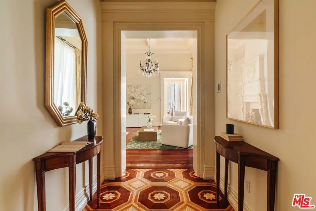 25242 Prado Del Misterio, Calabasas, California 91302 home-pic-17