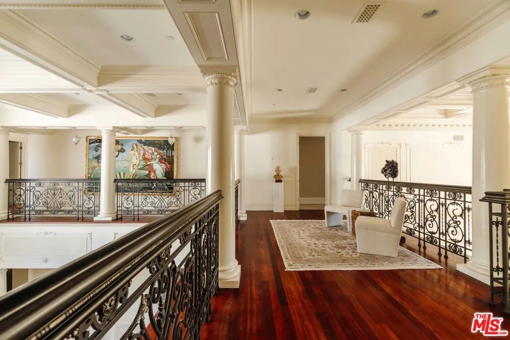 25242 Prado Del Misterio, Calabasas, California 91302 home-pic-25