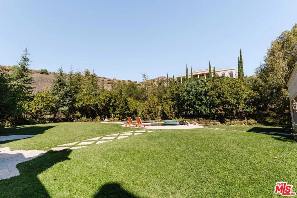 25242 Prado Del Misterio, Calabasas, California 91302 home-pic-33