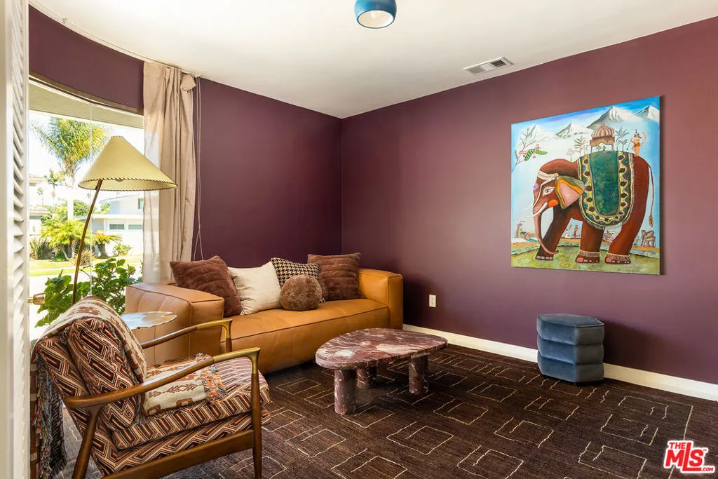 5544 W 63rd Street, Los Angeles, California 90056 home-pic-11