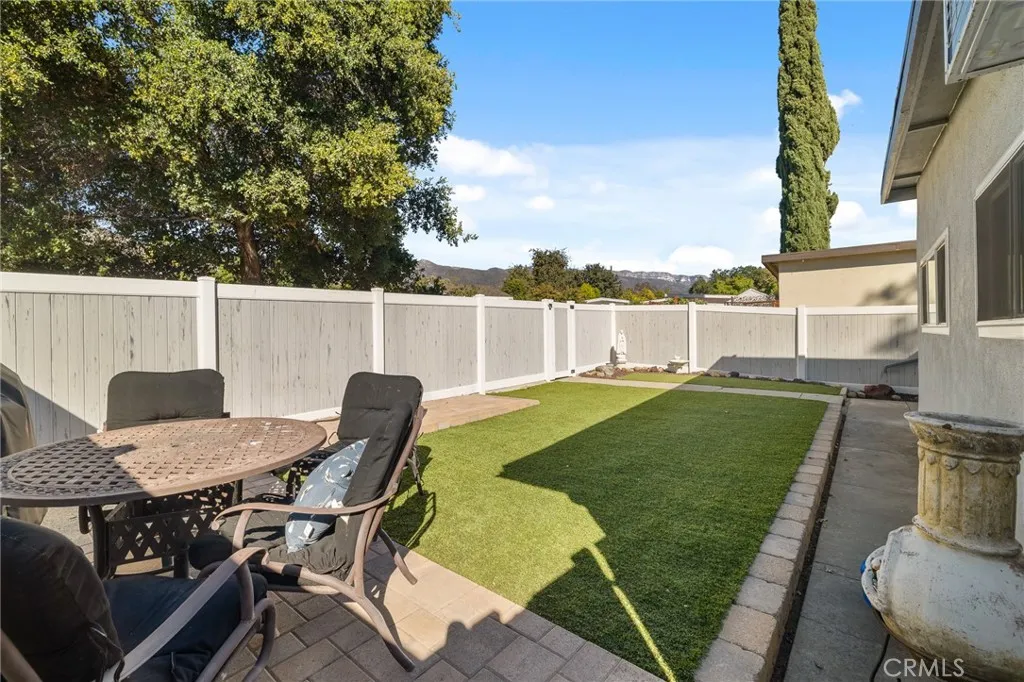 1214 Gregory Street, Ojai, California 93023 home-pic-21