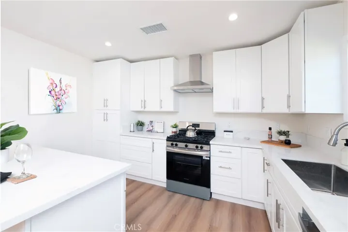 182 E Kelby Street, Covina, California 91723