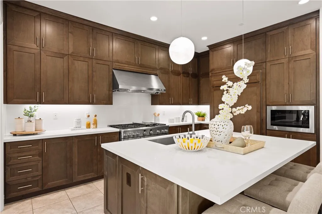 65 Glacier, Irvine, California 92602 home-pic-10